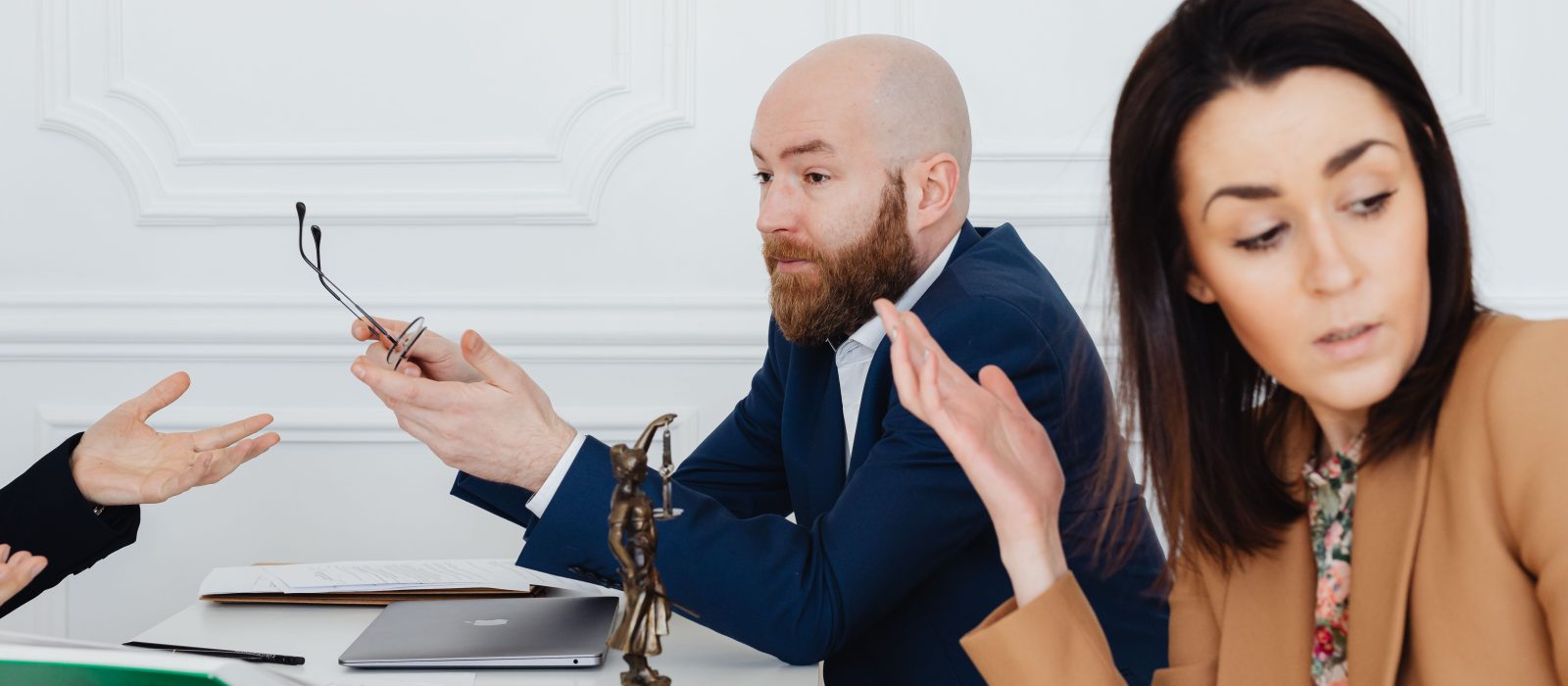 Combien de temps peut-on bloquer une succession sans risque ?