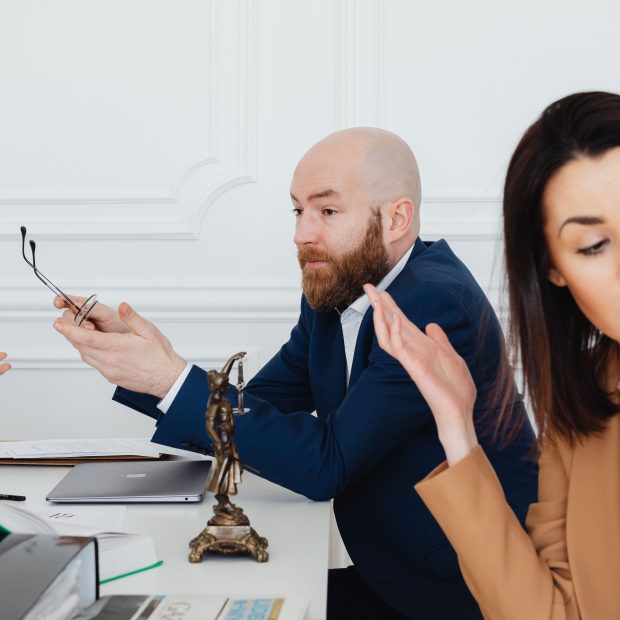Combien de temps peut-on bloquer une succession sans risque ?