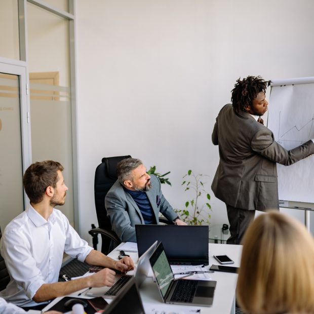 Comment organiser un séminaire en France sans mauvaise surprise ?