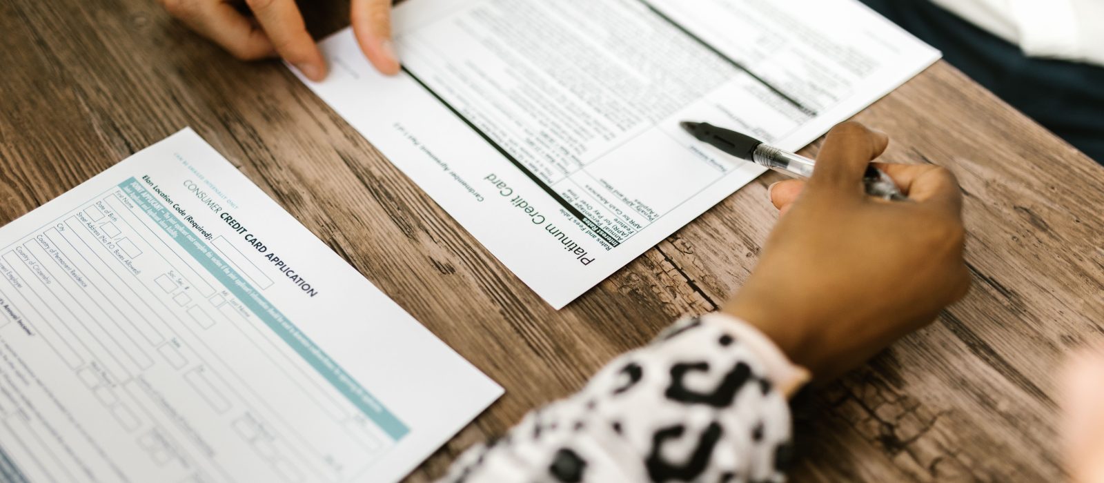 Quels documents faut-il réunir pour ouvrir un compte bancaire ?